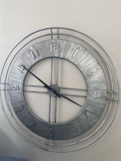Hi end Clock