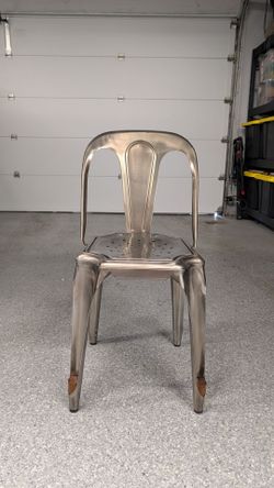 Metal dining chairs - 8 chairs