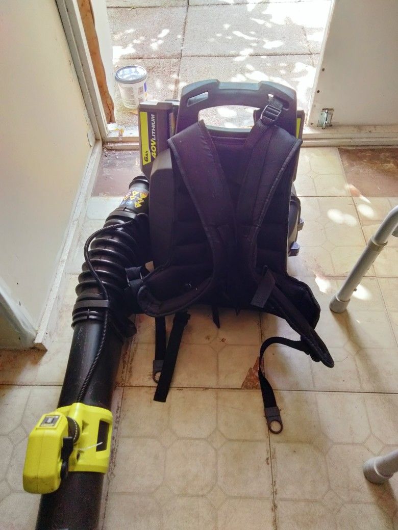 Battery Operated Leaf Blower
