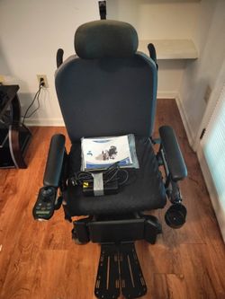 Pride Jazzy J6 2SP-SS Power/Electric Wheelchair with Power Tilt and Leg Elevation