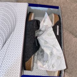 Women’s Birkenstock’s Size 10