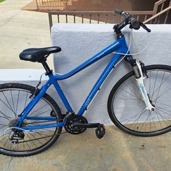 GIANT 18 speed bicycle, front suspension 