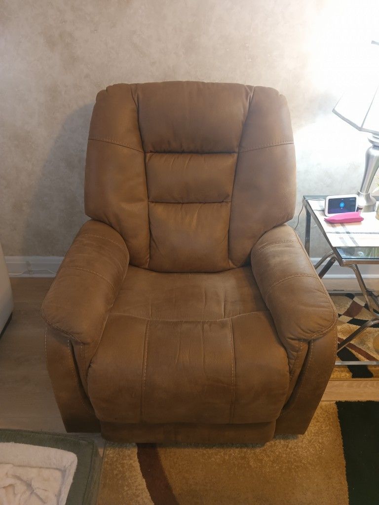  Electric Recliner  Power Head/Foot Rest (2)