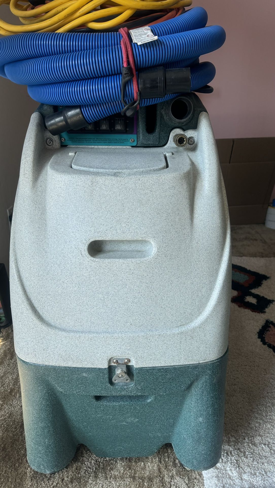 Extractor Carpet Machine 