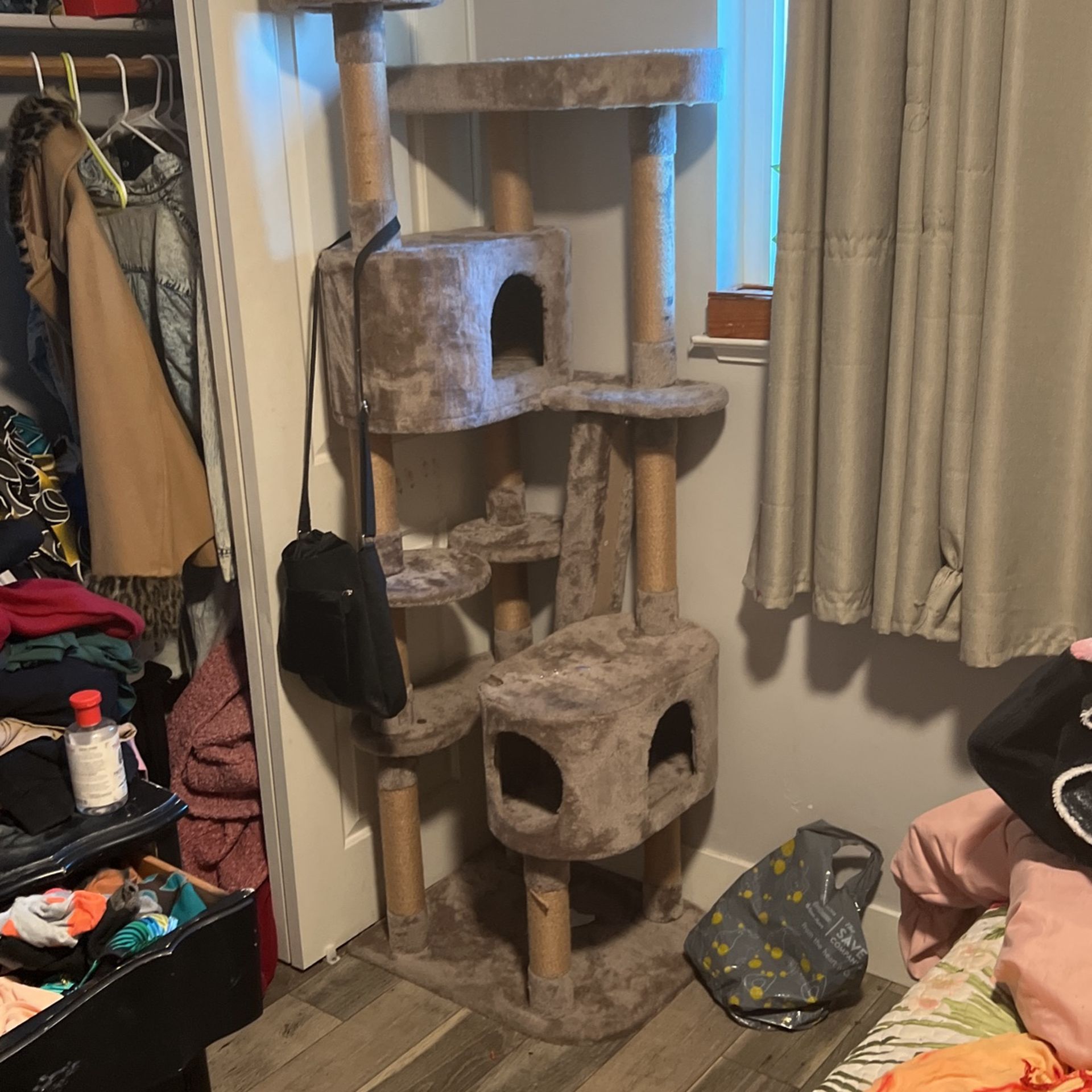 Cat Multi Level Cat Tree
