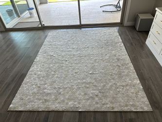 Rug