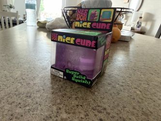 NeeDoh Nice Cube