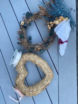 Crafting wreaths