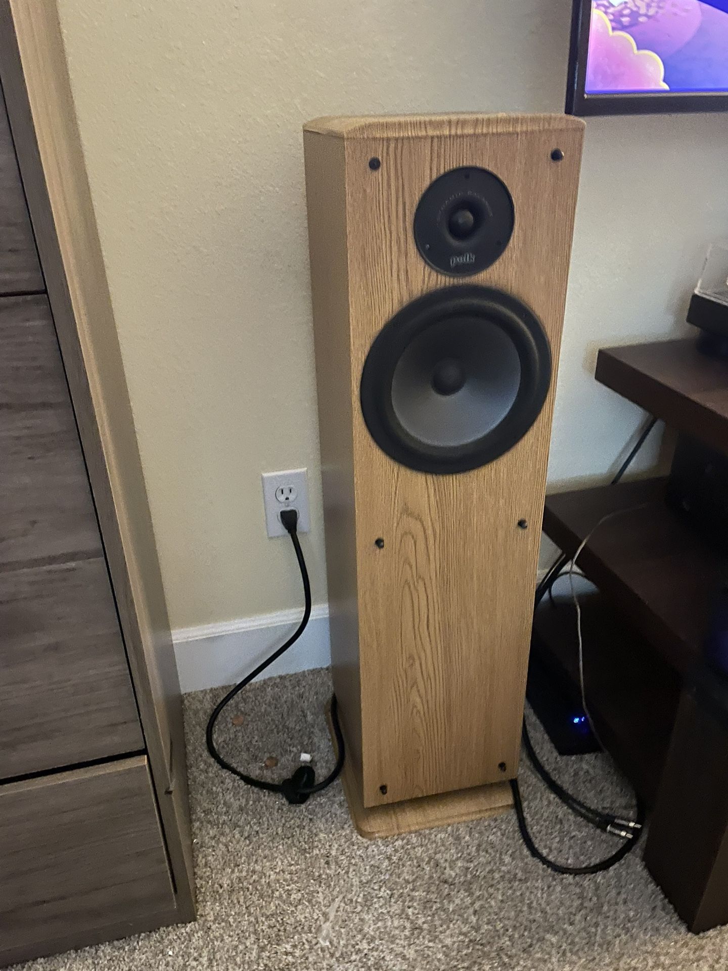 Polk Audio RT8