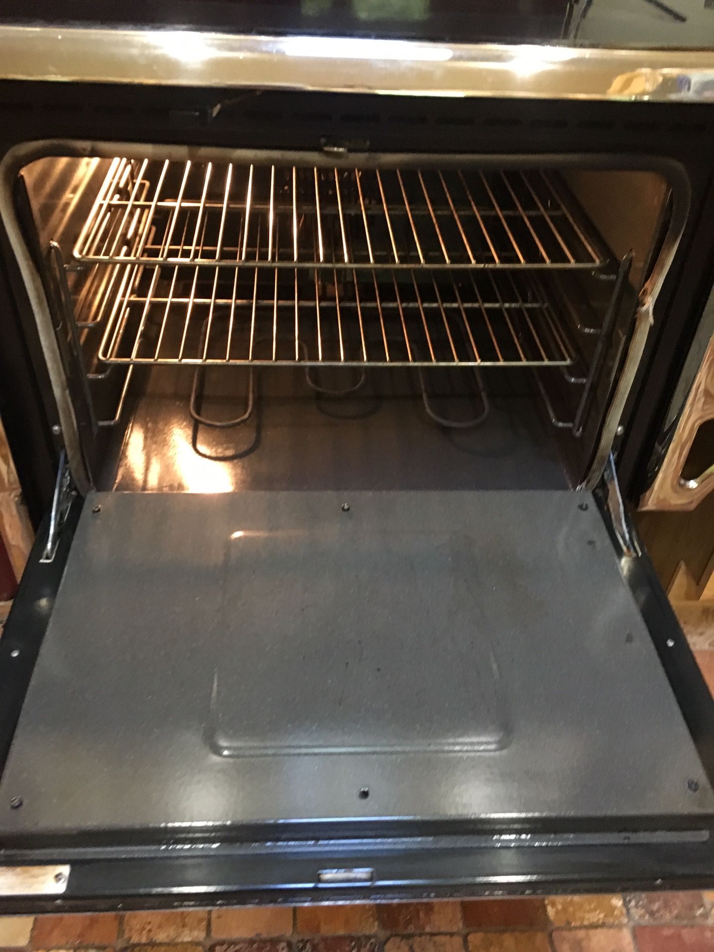 Heartland electric stove for Sale in Enon Valley, PA OfferUp
