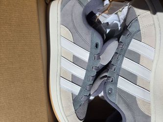 Men's shoes