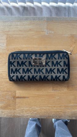 Micheal Kors Wallet