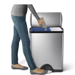 SimpleHuman Trashcan