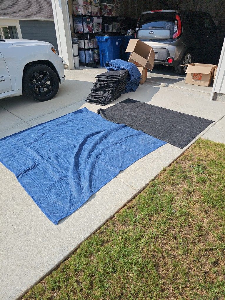 Moving Blankets