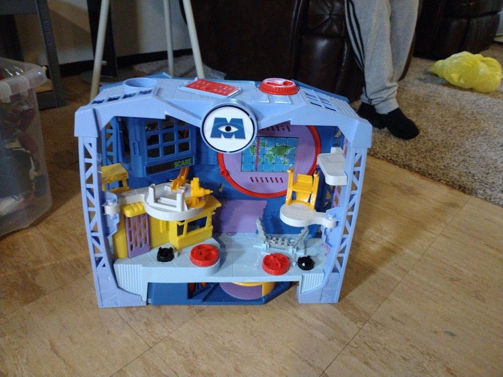 Monsters Inc Set