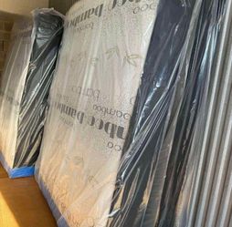 $280 king mattress only 12 inches thick brand new free delivery firm or soft