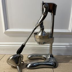 Manual Citrus Juicer