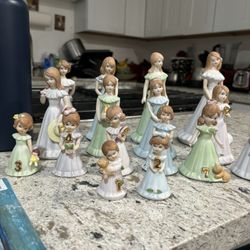 Birthday Girl Dolls Collection ($50) Pick Up Only South Scottsdale 