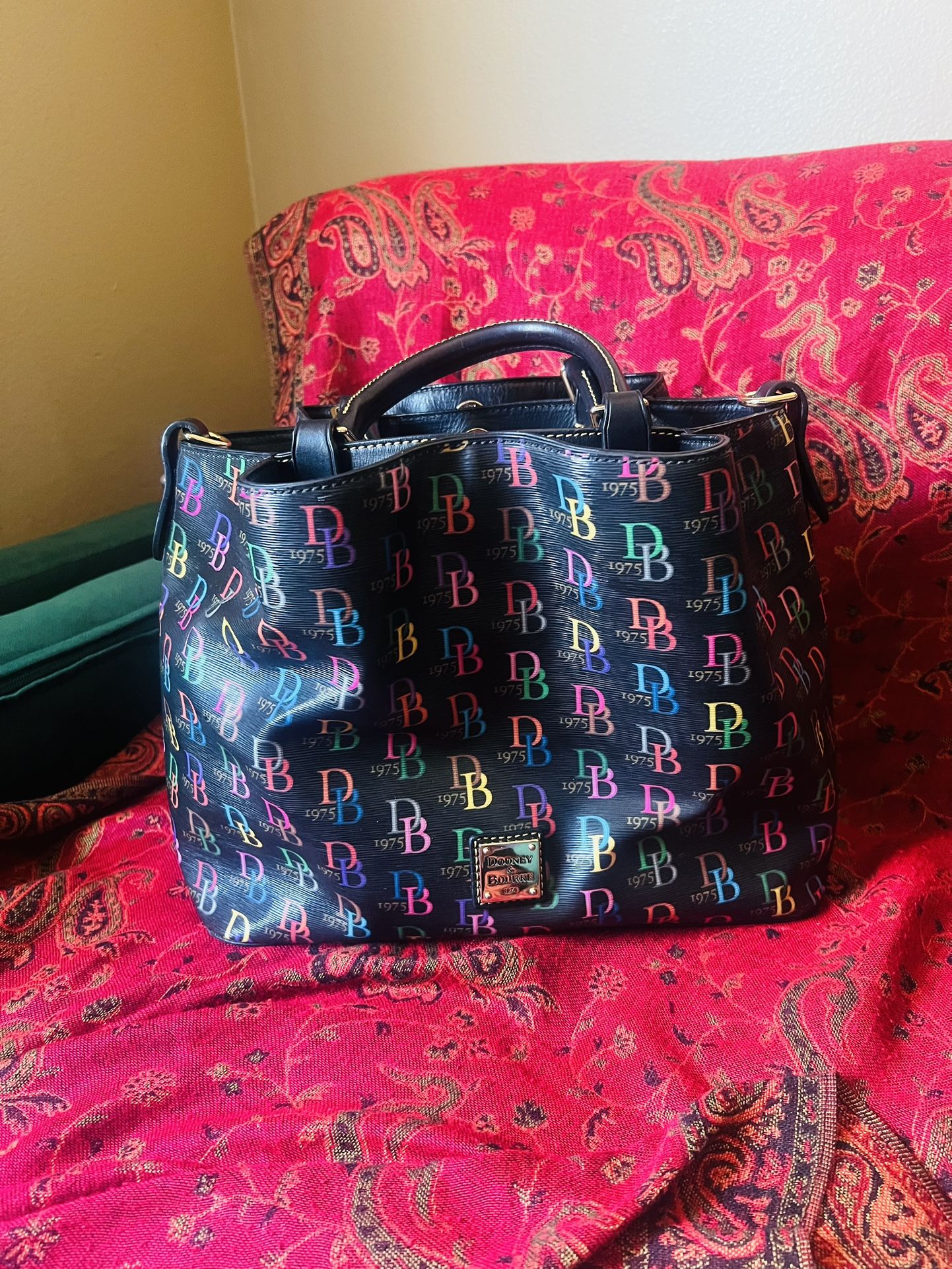 Classic Dooney & Bourke Multicolor Black Brenna Satchel