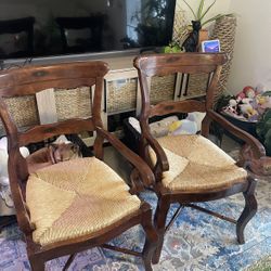 Set Of 2 Wicker Chairs 
