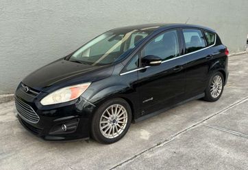2015 Ford C-Max Hybrid SEL - Clean Florida Title in hand- 105k miles - $6,000 OBO