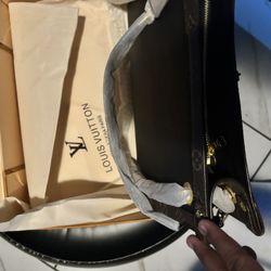 Louis Vuitton Nova MM