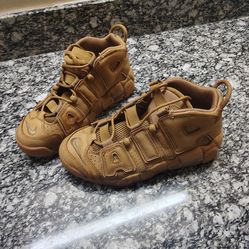 Size 6 like new!! $85