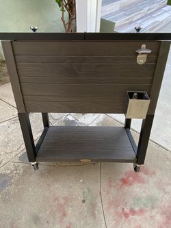 Broyhill Portable Ice Chest