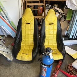 4 Point Harness Seats 