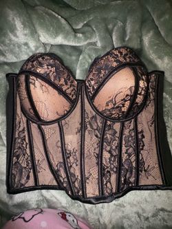 Strapless tops