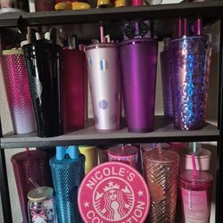 Starbucks Cups 