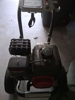3100 psi Simpson power washer