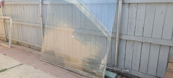 Free glass windows