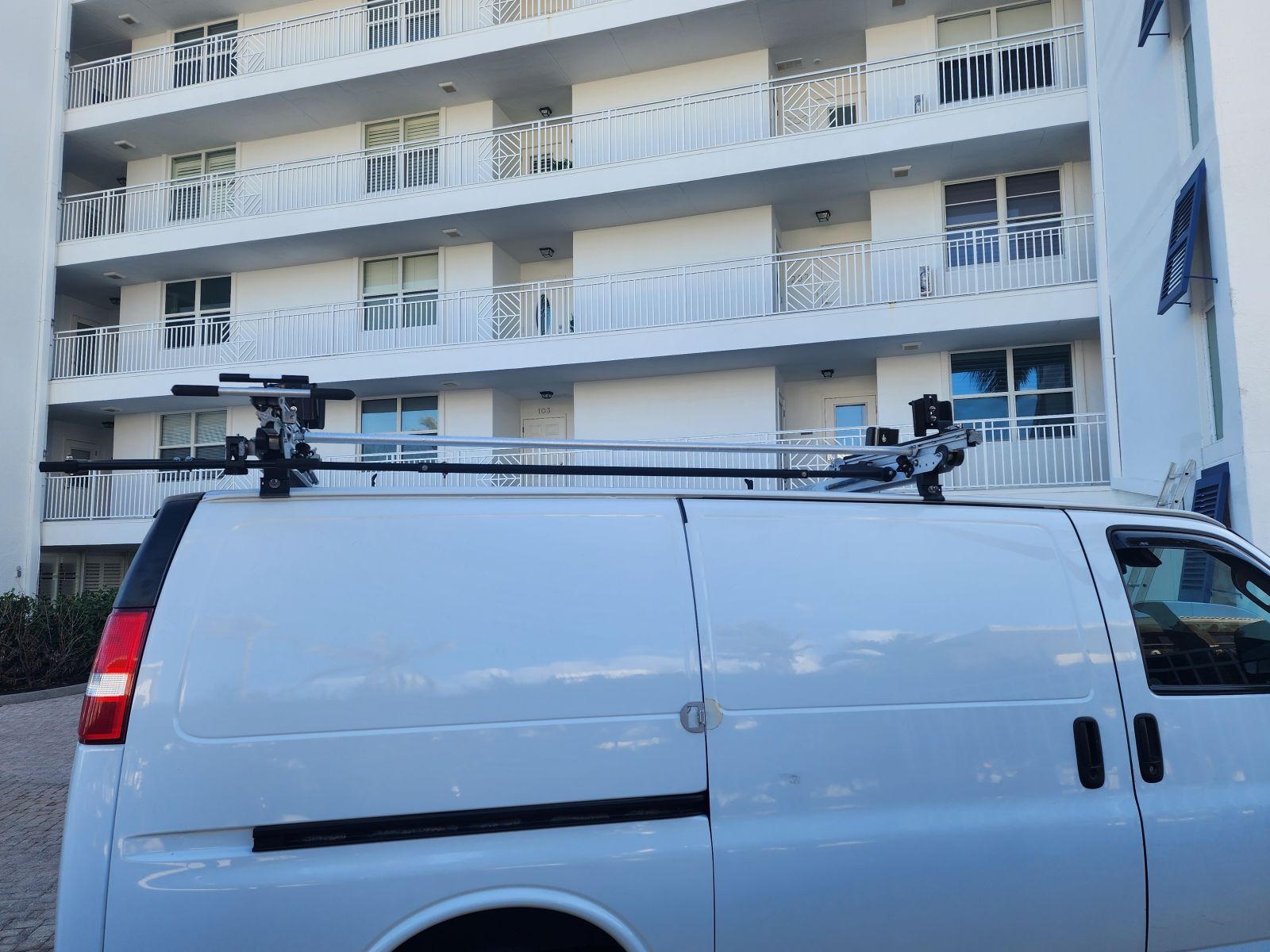 ladder bracket for vans