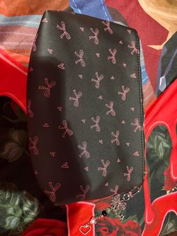 Black Zip Pouch with Pink Bow Print