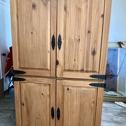 Versatile Wood Cabinet