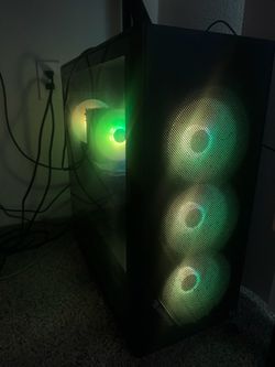 Gaming PC + RTX 4060 + 24" 180Hz Monitor + SteelSeries Keyboard & Logitech Mouse