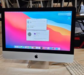 Apple iMac 21.5 inch All in One Desktop.  2015