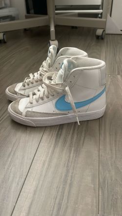 White Nike High Tops Youth Size 4.5