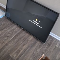 LG 43in smart tv