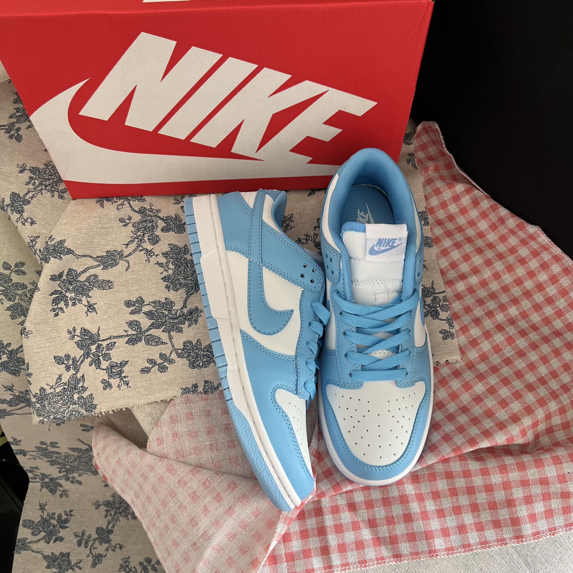 Nike Dunk Low UNC 2021 University Blue Womens US