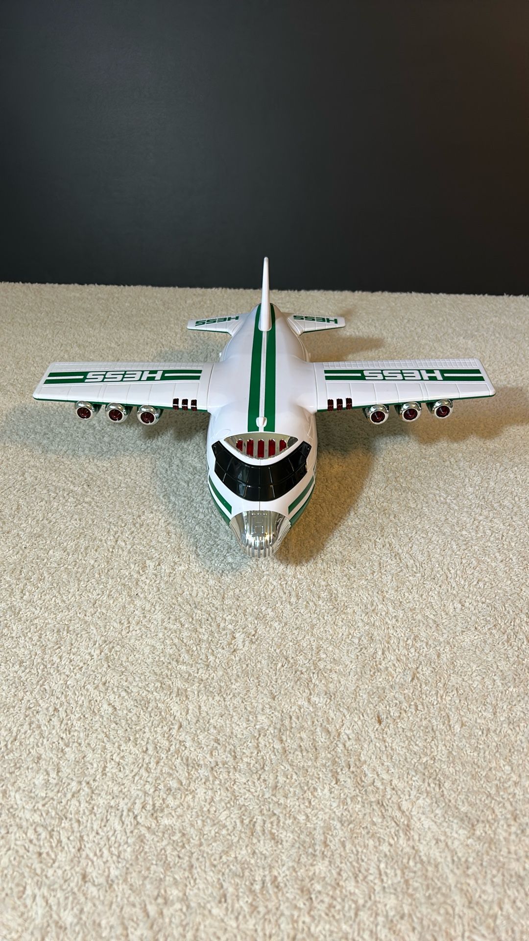 Hess Cargo Plane 2021