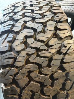 305/65R17 Bfgoodric