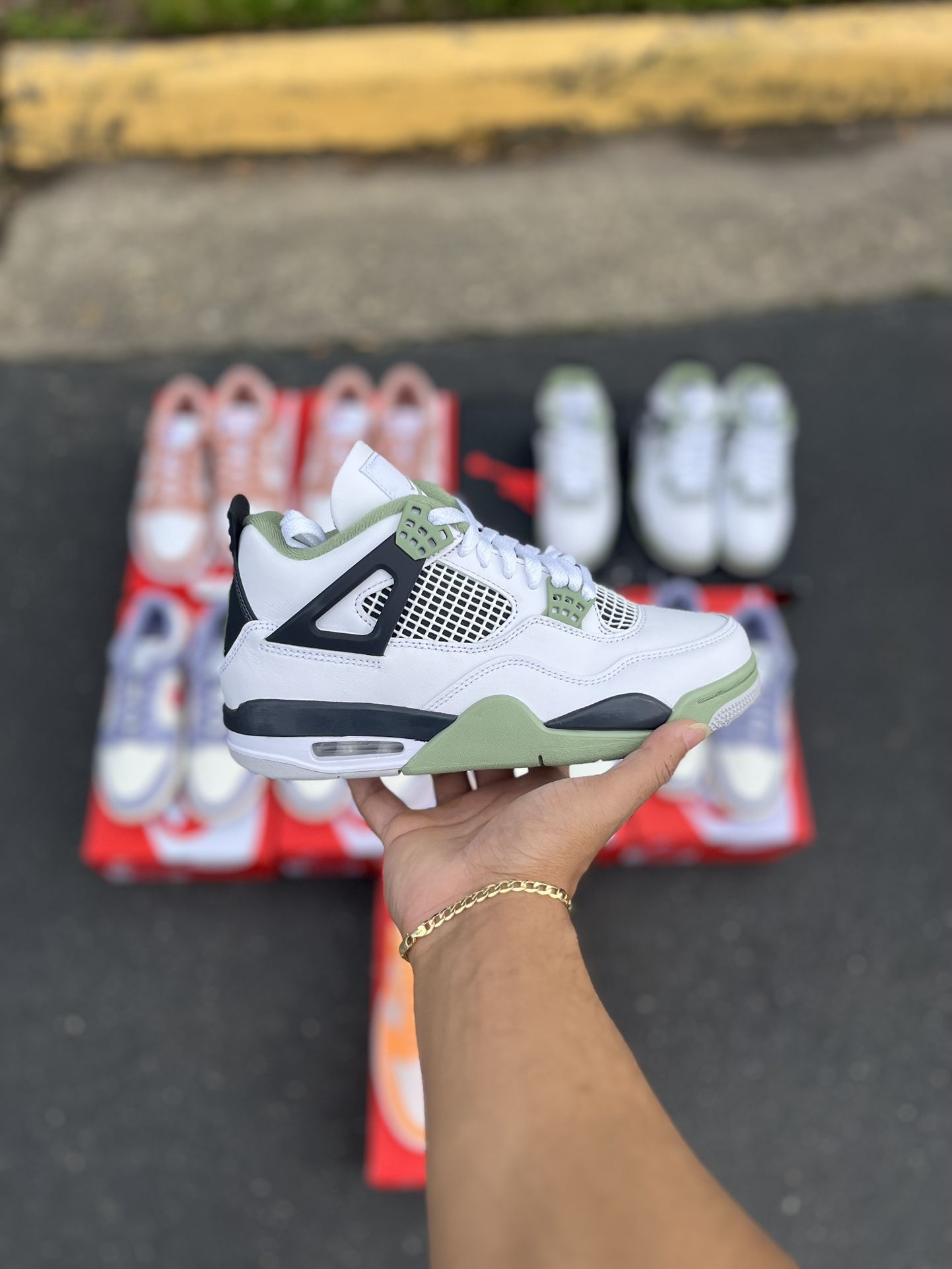 Air Jordan 4 Seafoam