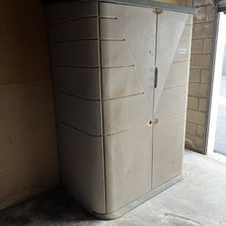 Rubbermaid Shed 