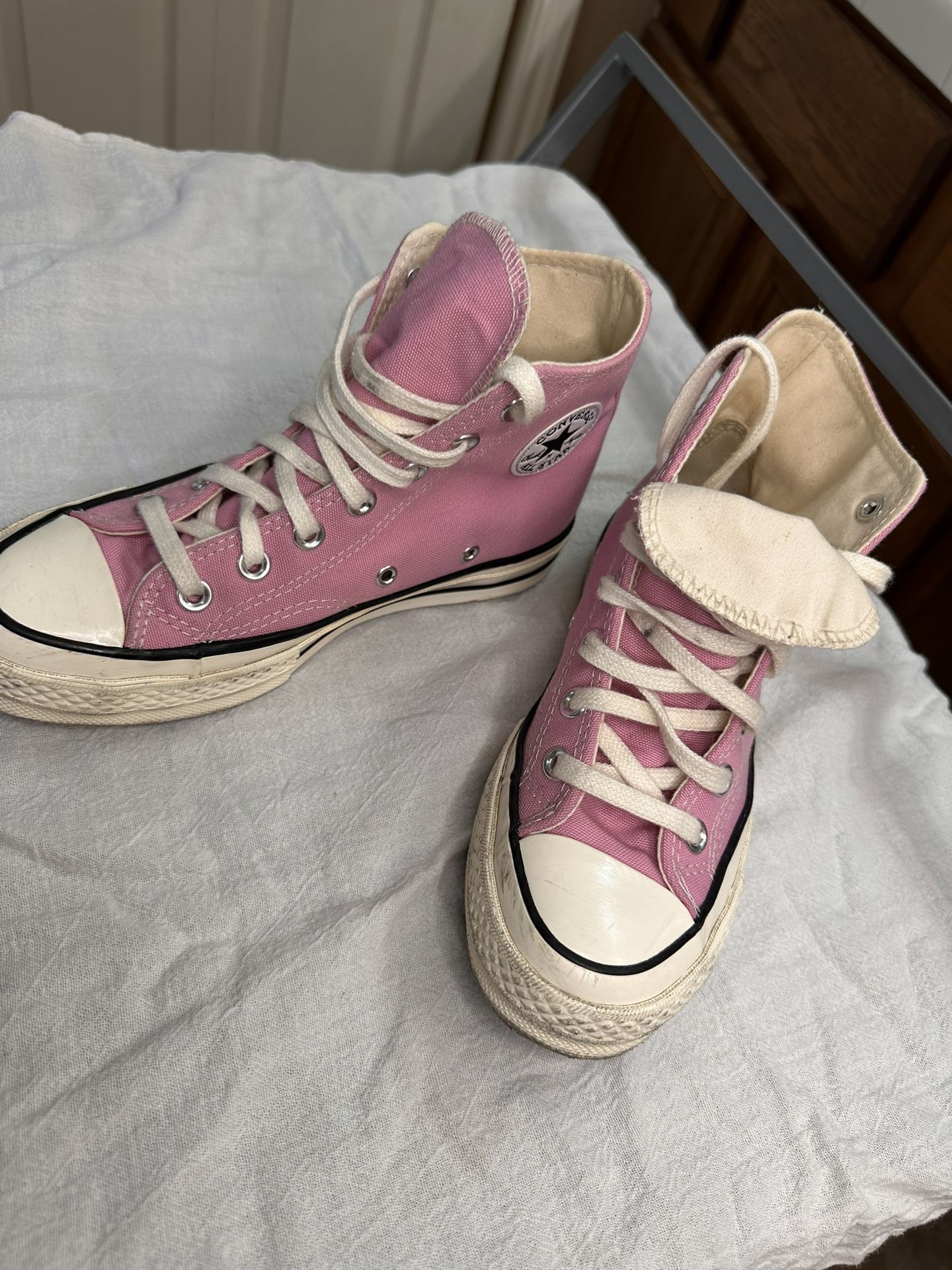Pink Converse Size 3 1/2