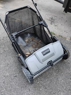 Lawn sweeper