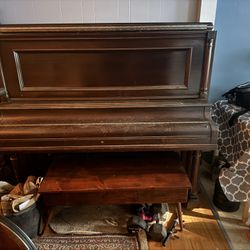 Free Piano