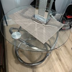 Coffee table, and one end table