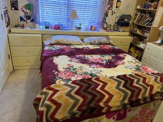 6-Piece Full/Queen Cream Colored Bedroom Set (Mattress/Box Spring/Bed Rails NOT Included); $850